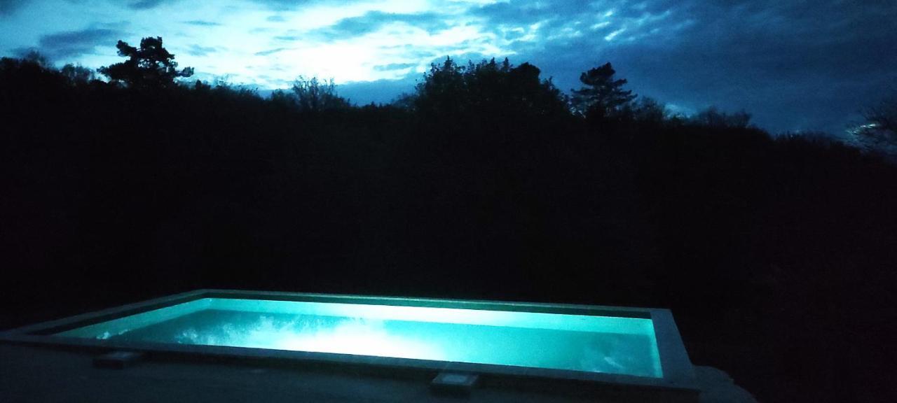 Le Four A Pain, Gite Avec Piscine Et Spa Proche Sarlat Marquay Exterior foto